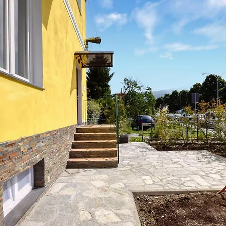 1 Bedroom Stunning In Chiavari